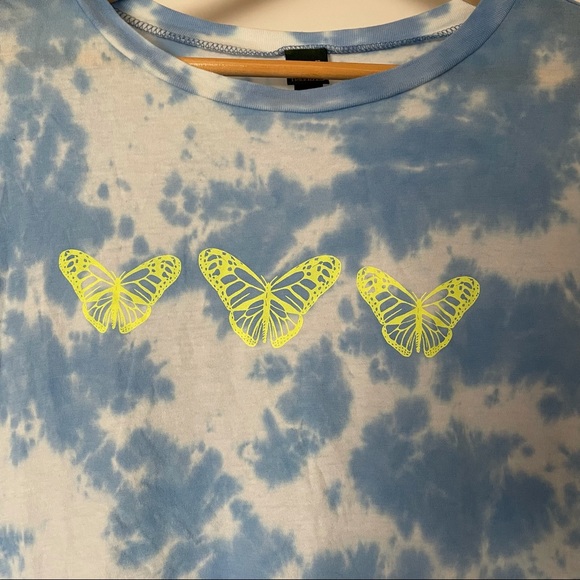 Wild Fable Tie Dye Butterfly T-Shirt - Picture 2 of 2